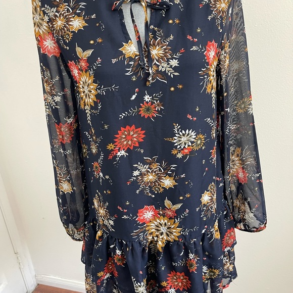 Very J Navy Blue Floral Dress . Size small - Picture 16 of 16